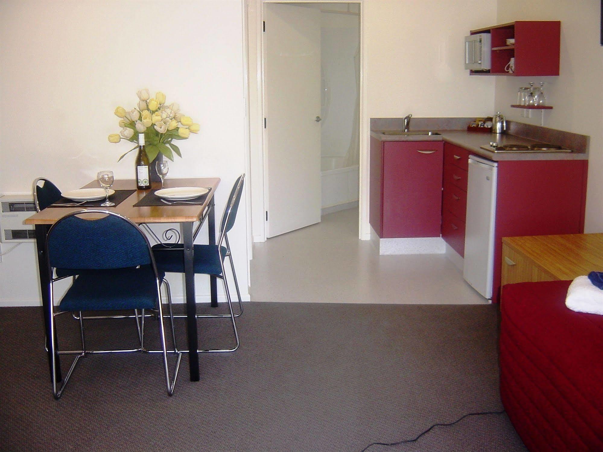 Antonio Mews Motel Stratford Extérieur photo