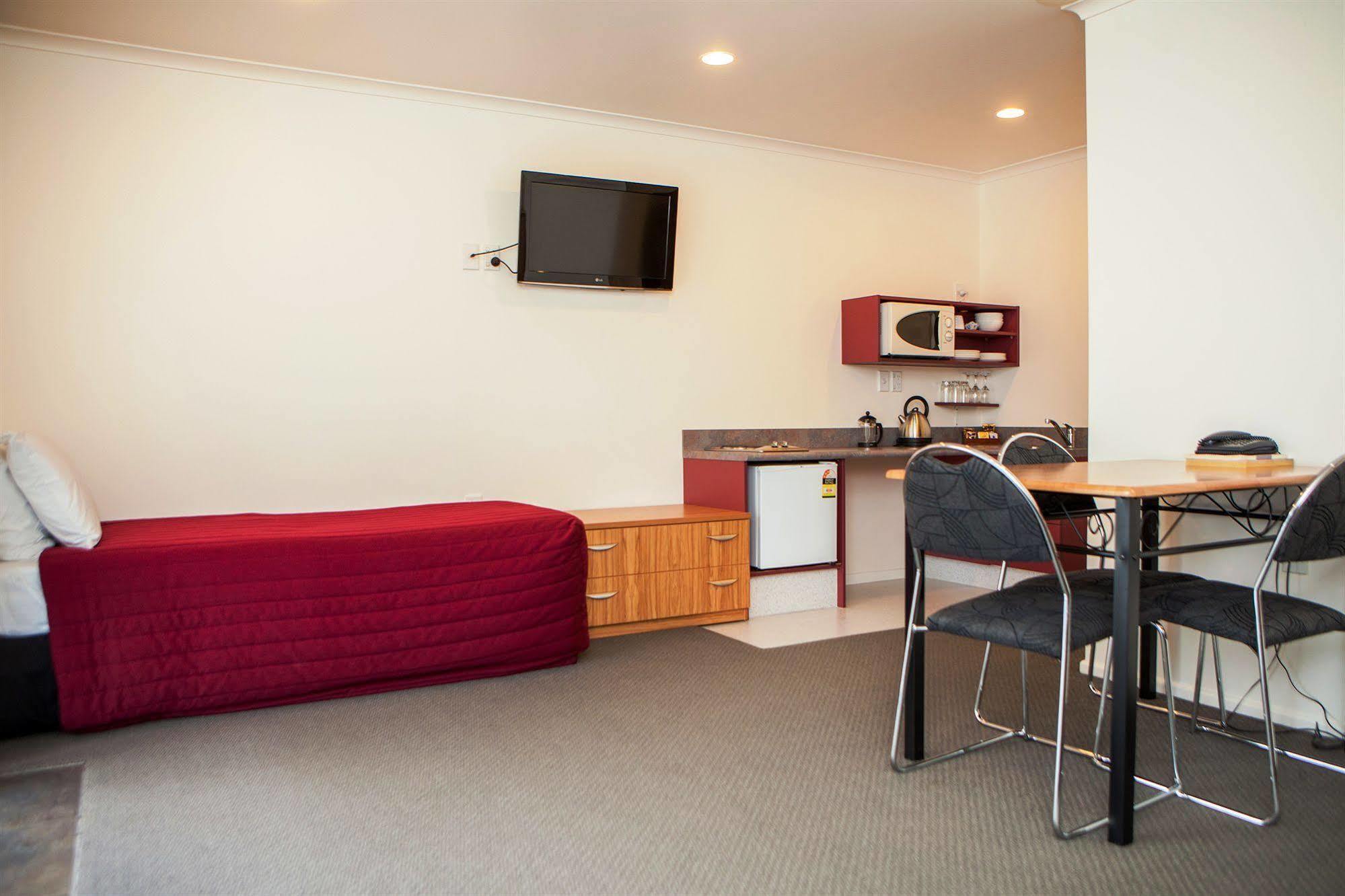 Antonio Mews Motel Stratford Extérieur photo