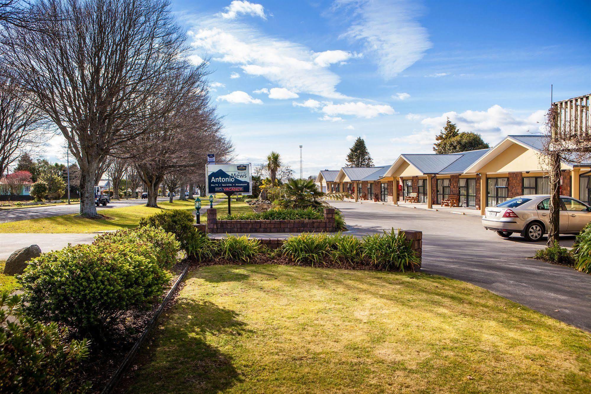 Antonio Mews Motel Stratford Extérieur photo