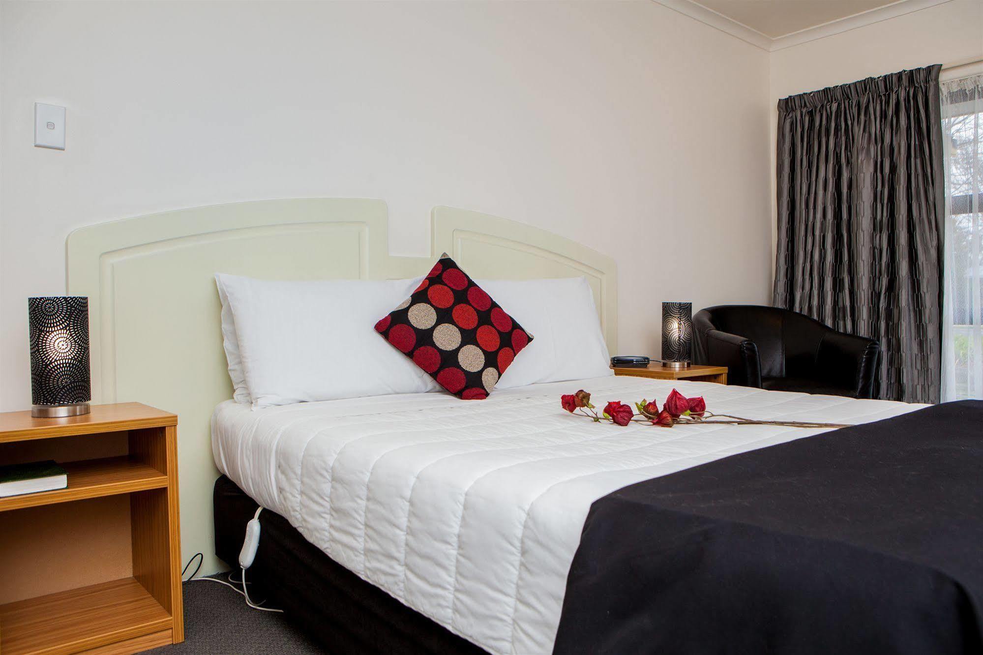 Antonio Mews Motel Stratford Extérieur photo